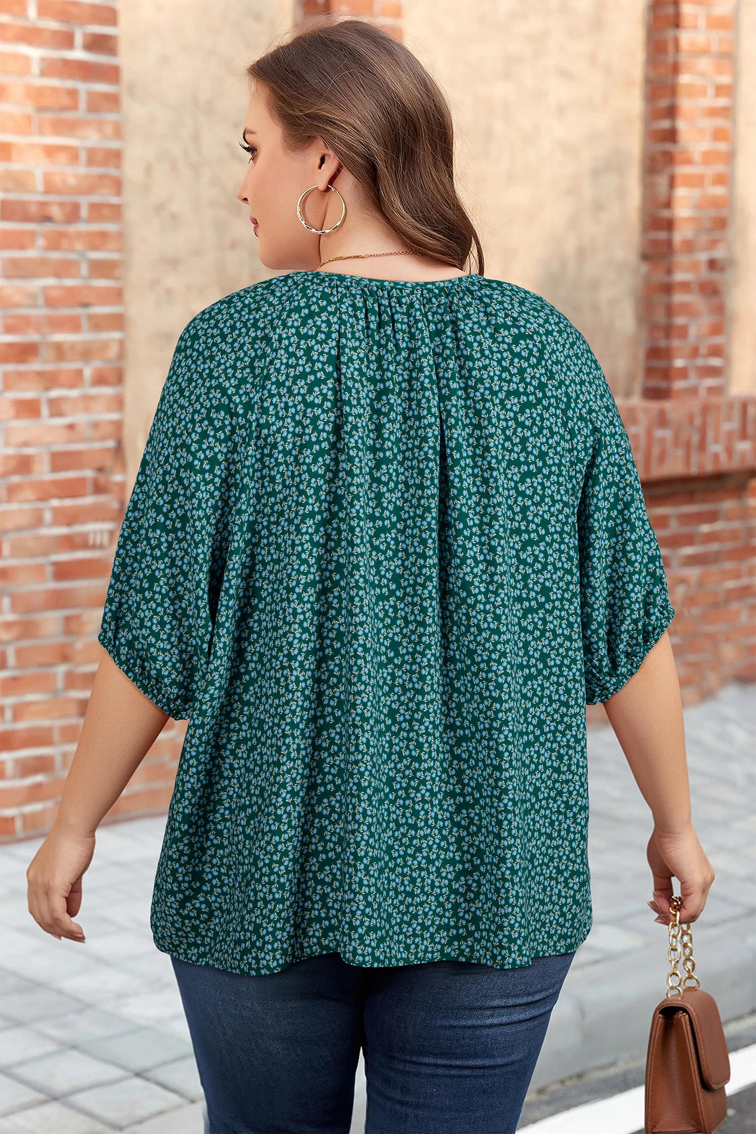 Green Boho Chic Notched V Neck Plus Floral Short Sleeve Top - Image 2