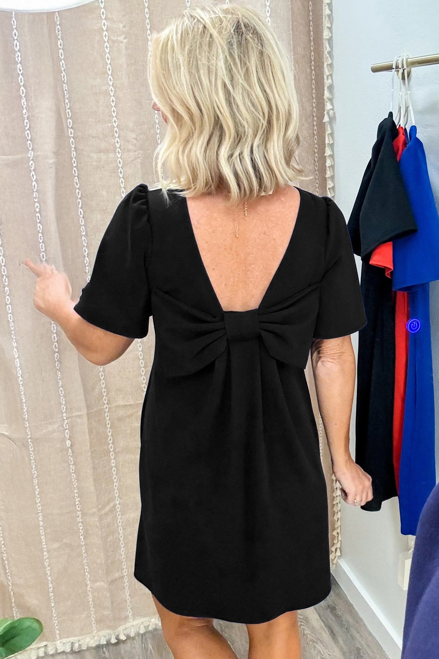 Black Bow Decor Backless Short Sleeve Shift Mini Dress - Image 2