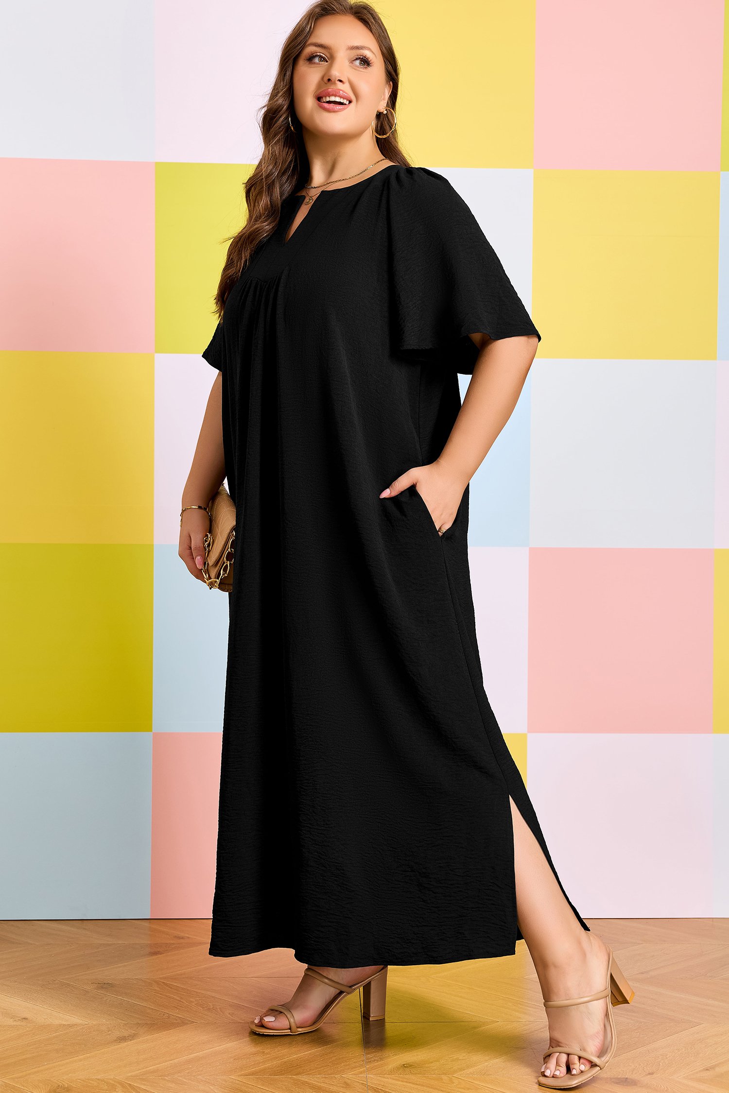 Black Plus Size Solid Color Notched Neck Short Sleeve Loose Dress - Image 3