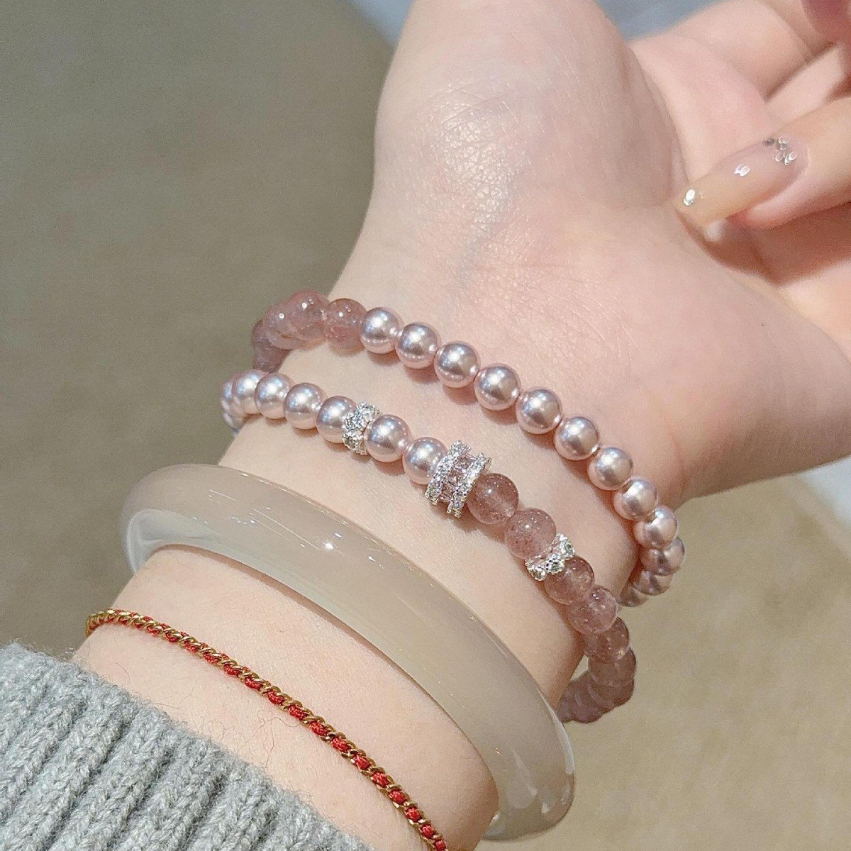 Pearl Beaded Bracelet 2 Piece Set - Image 4