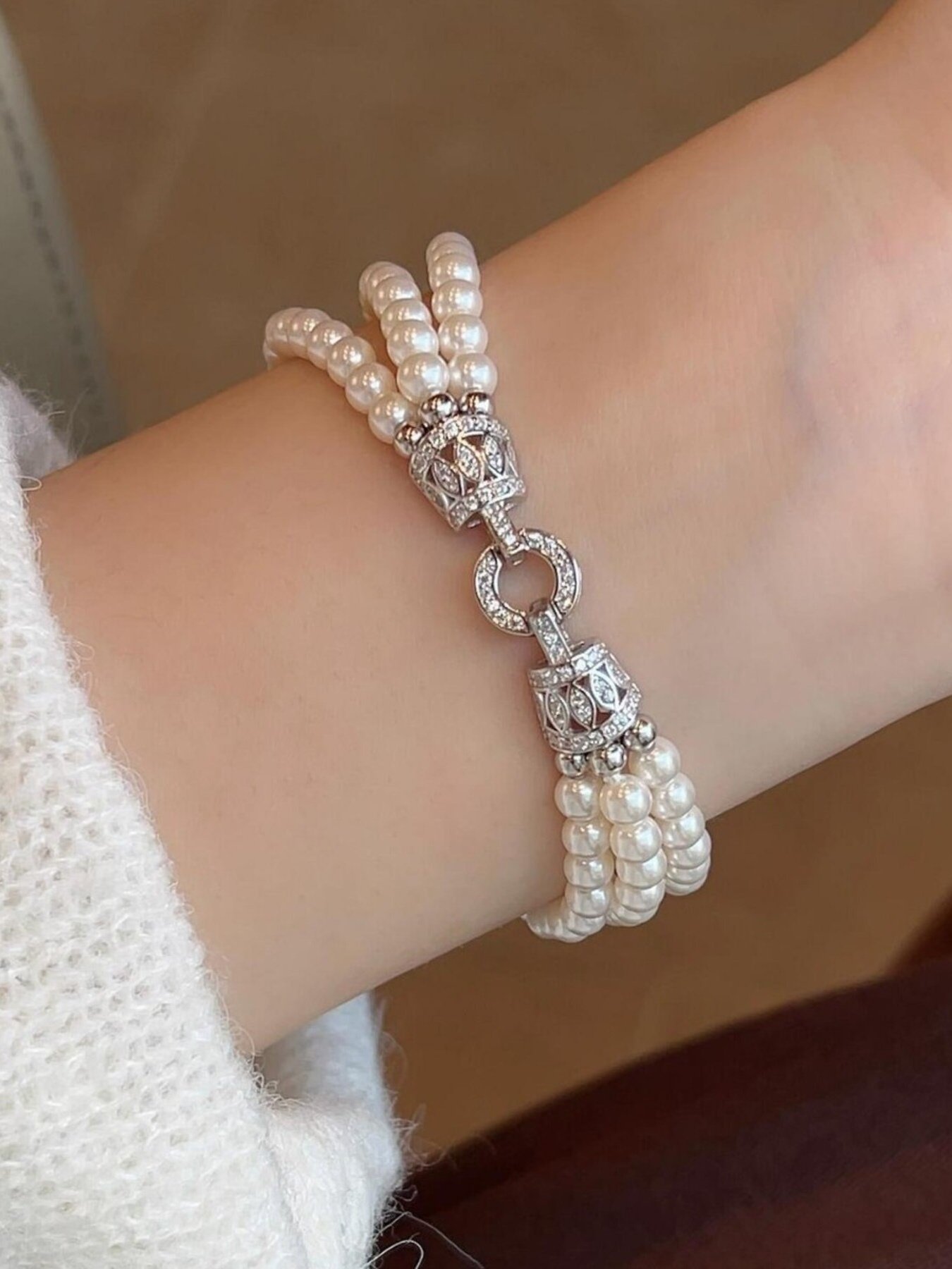 Three Layers Pearl Bracelet - Image 2