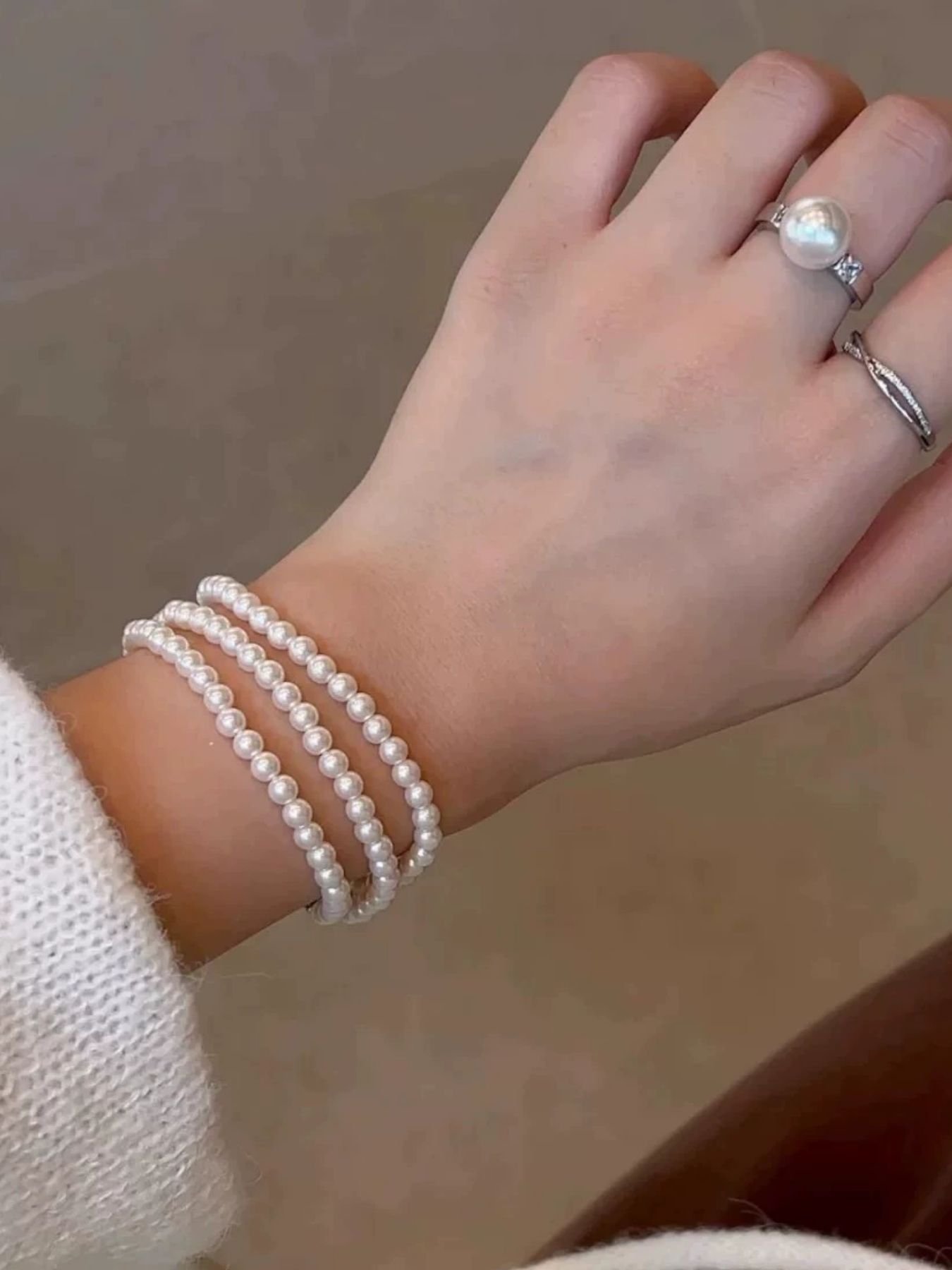 Three Layers Pearl Bracelet - Image 7