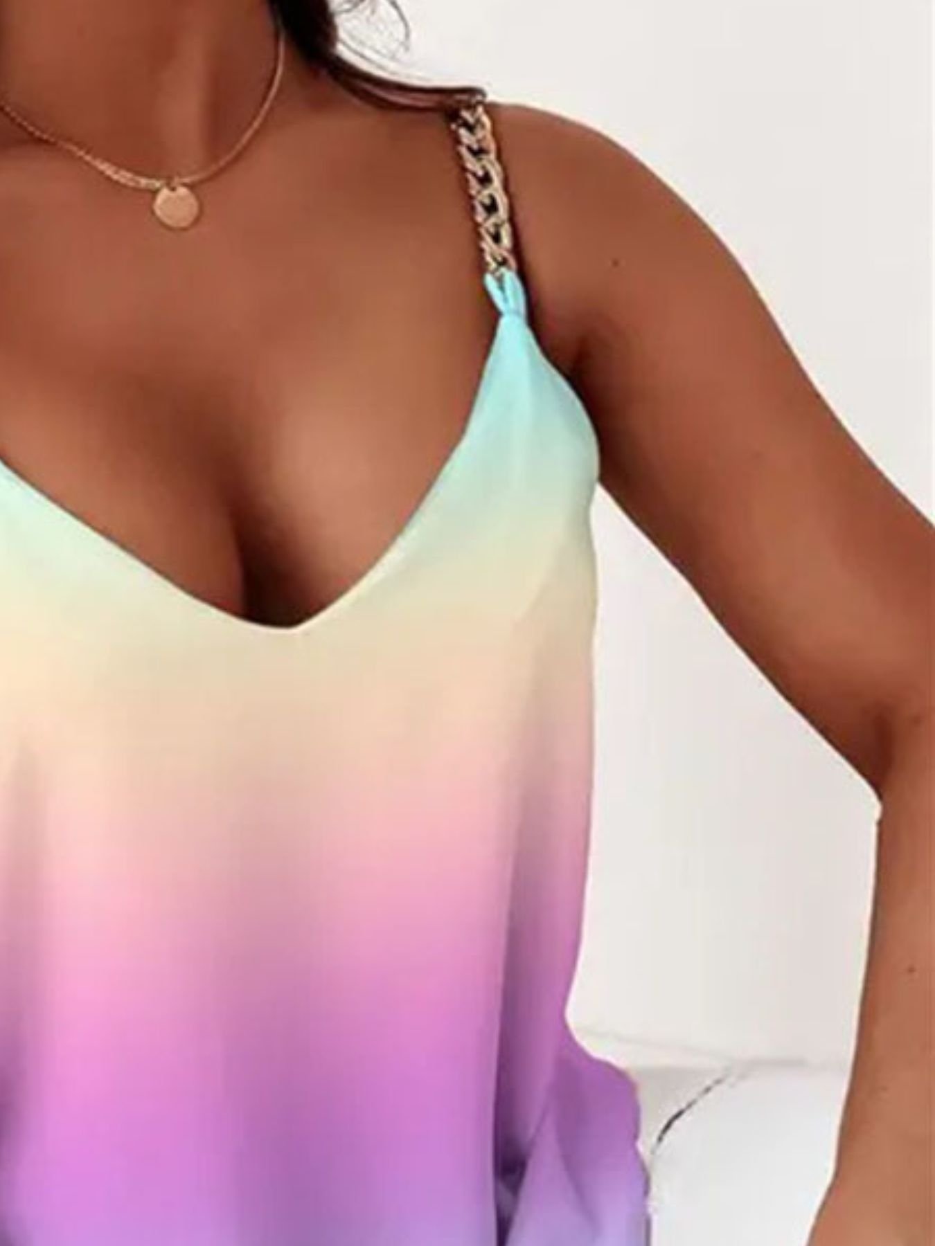 Chain Strap V-Neck Tank Top - Image 14