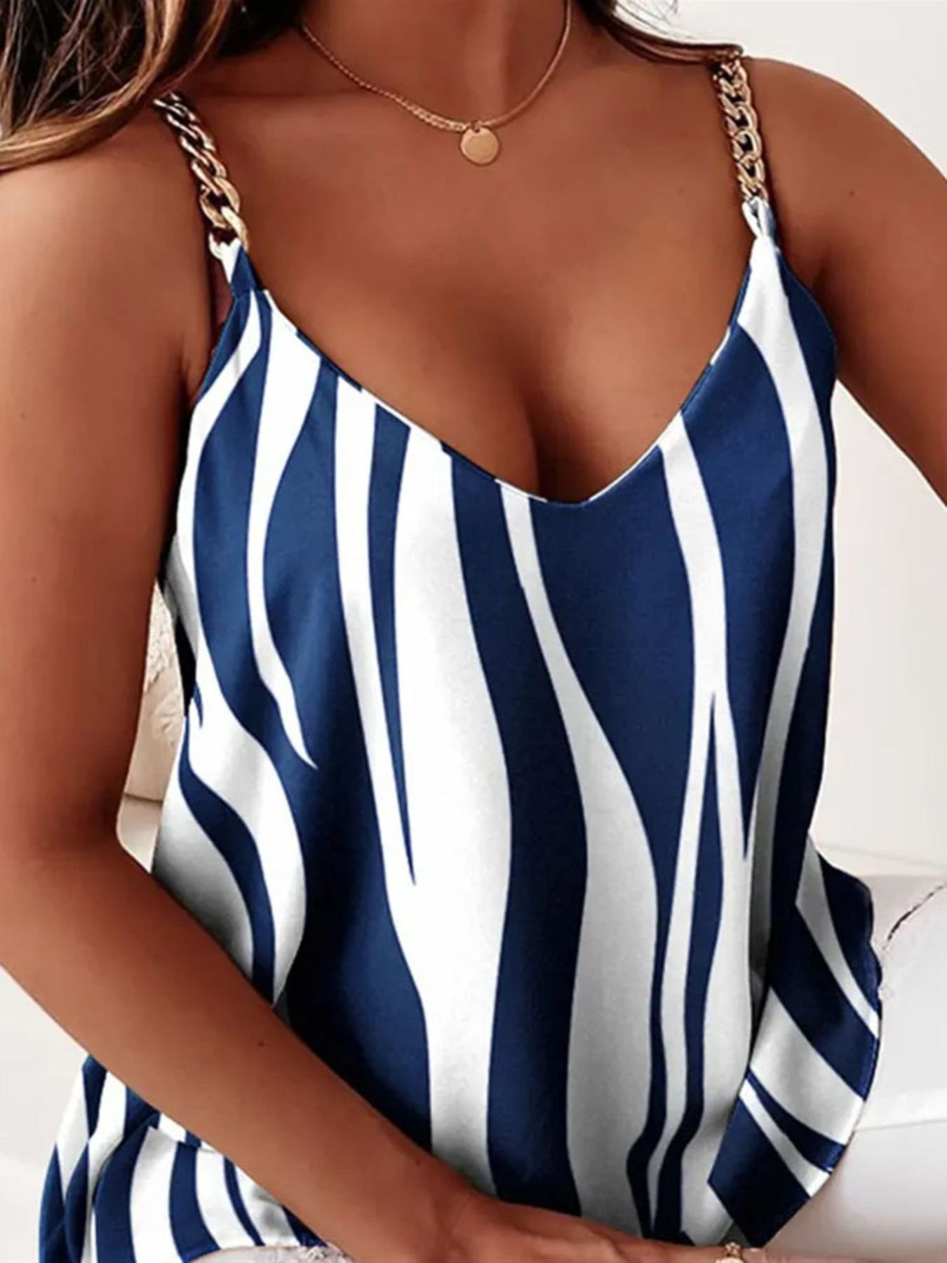 Chain Strap V-Neck Tank Top - Image 10