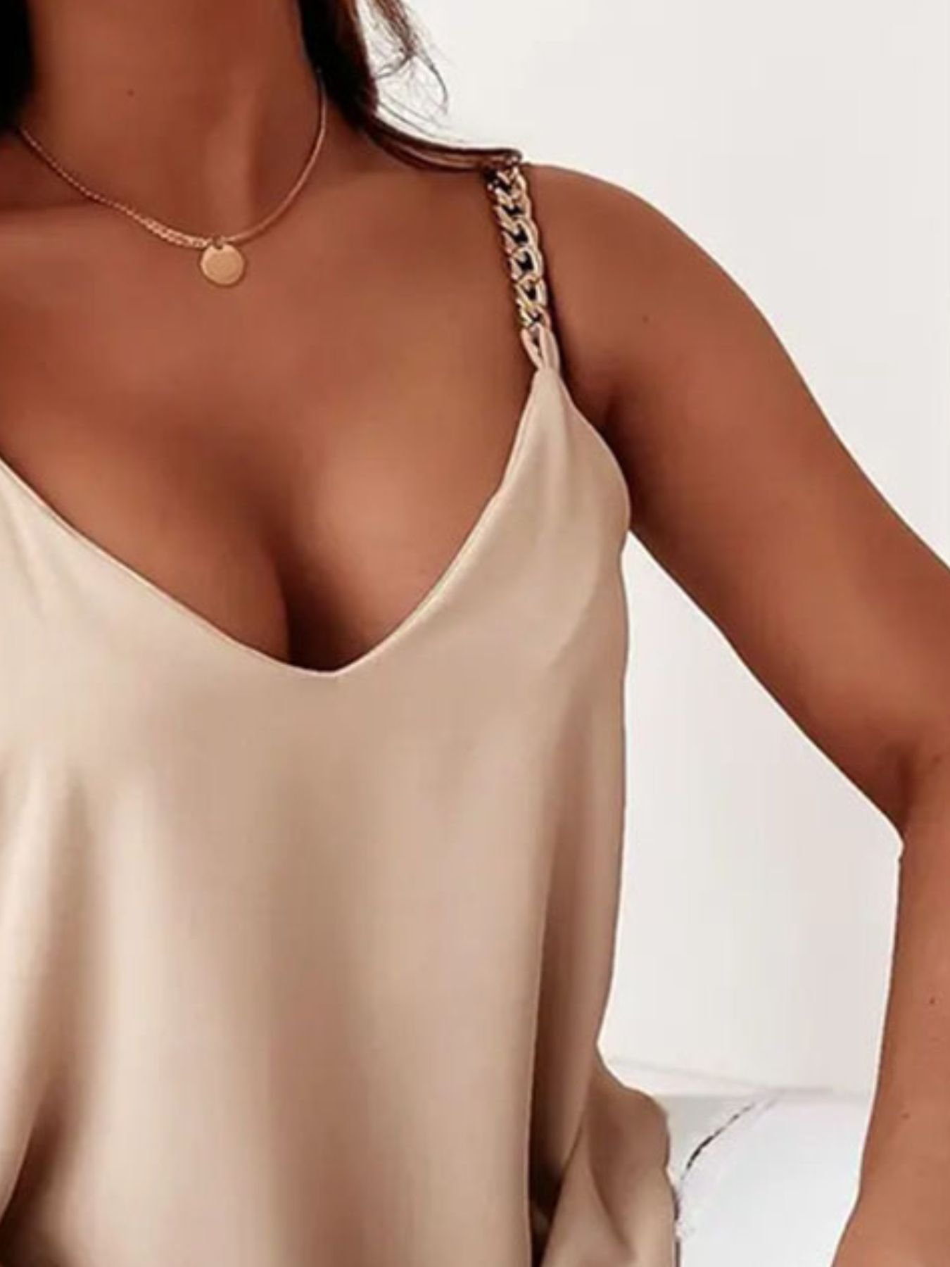 Chain Strap V-Neck Tank Top - Image 21